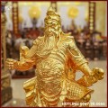 Tượng Quan Vân Trường đứng bệ tùng dát vàng cao 63cm