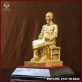 Tượng Bác Hồ ngồi ghế mây bằng đồng vàng cao 20cm