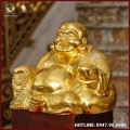 Tượng Phật Di Lặc cầm thỏi vàng bằng đồng đỏ dát vàng cao 50cm