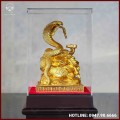 Hộp quà tặng rắn ngậm tiền đồng vàng dát vàng cao 29cm