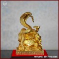 Hộp quà tặng rắn ngậm tiền đồng vàng dát vàng cao 29cm