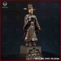 Tượng Tô Hiến Thành đồng đỏ khảm tam khí kích thước 70x23x40cm
