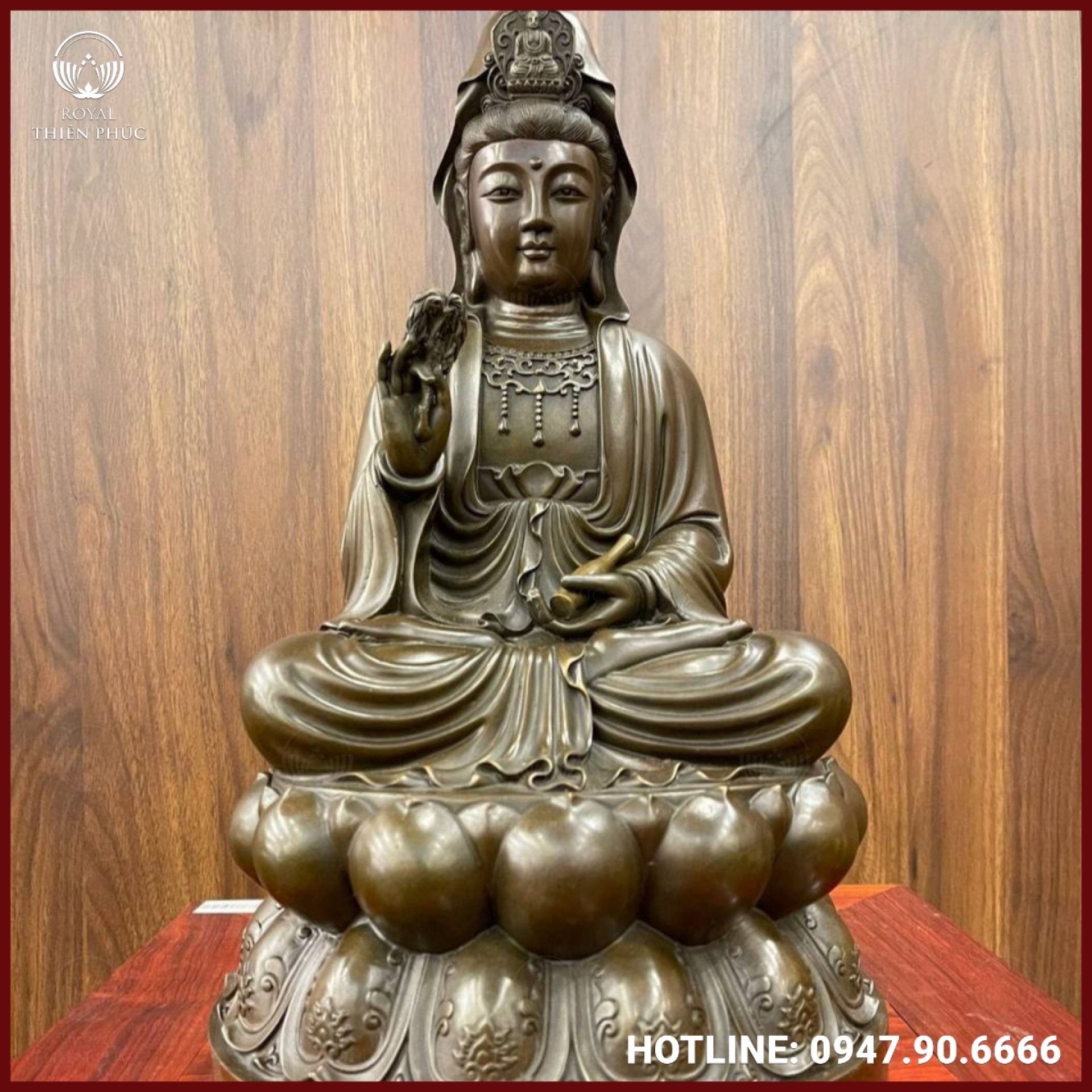 Tượng Quan Thế Âm Bồ Tát ngồi thiền đồng vàng giả cổ