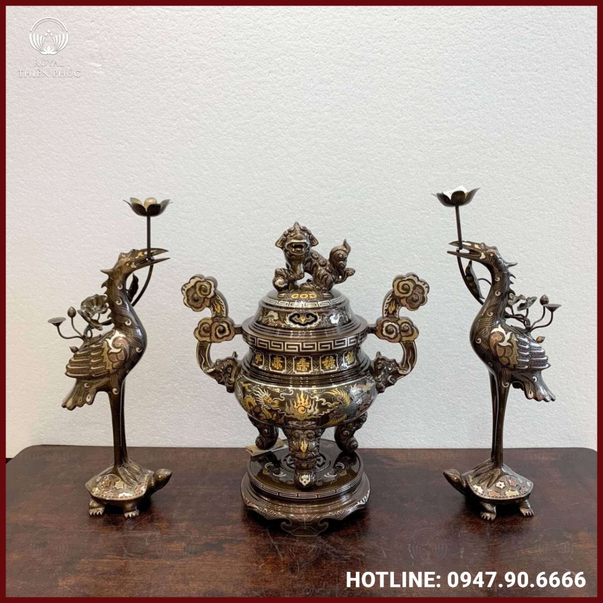 Bộ tam sự hạc thờ chạm song long chầu nguyệt khảm tam khí cao cấp