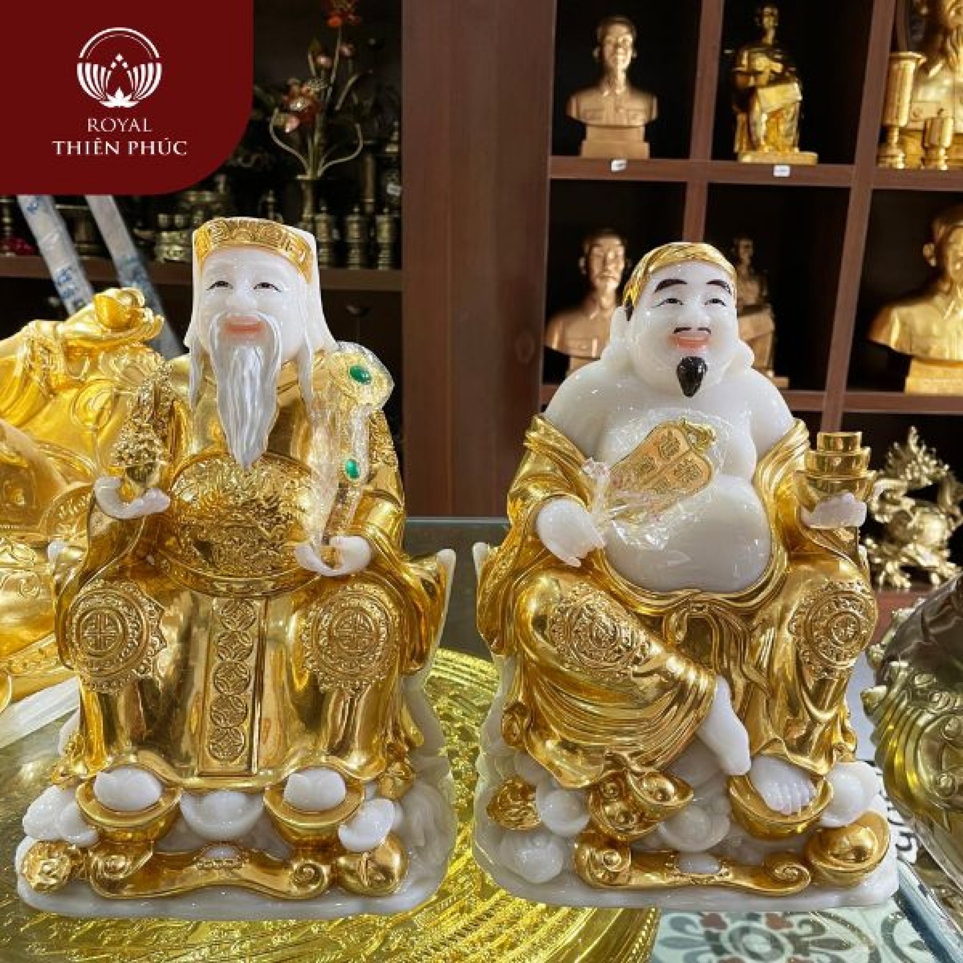 Cháy Bát Hương Thần Tài Là Điềm Báo Gì?