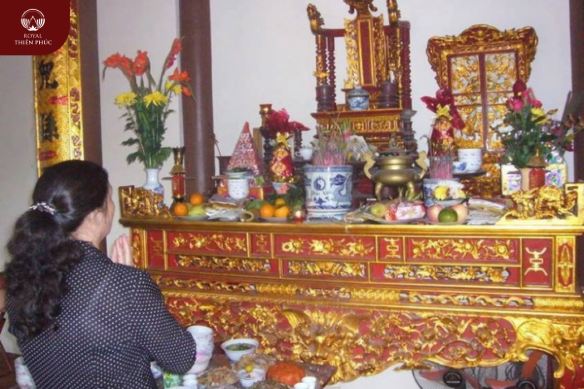 Sập bàn thờ là điềm gì theo quan niệm tâm linh?
