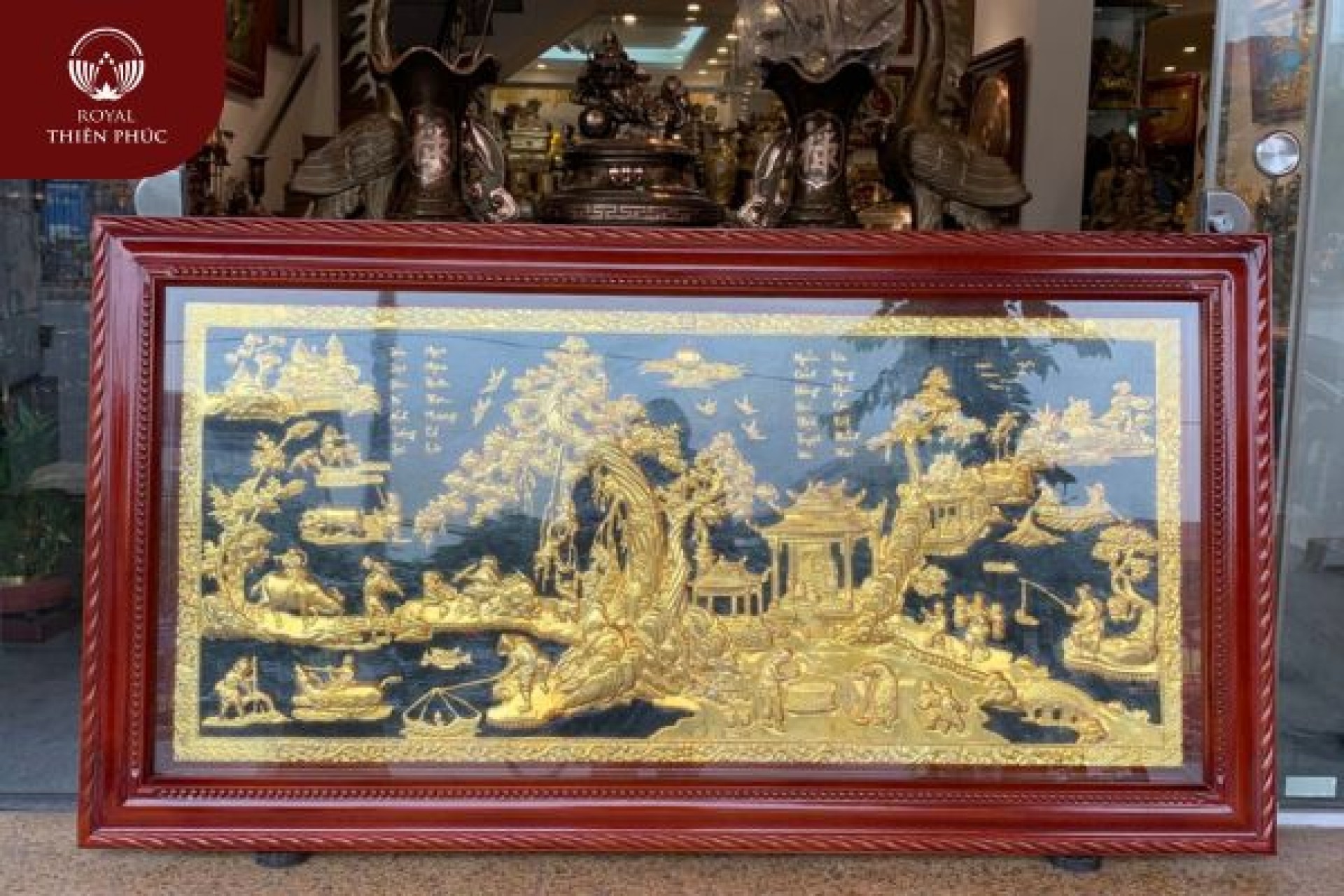 Những Điều Cấm Kỵ Khi Treo Tranh Ở Bàn Thờ Gia Tiên