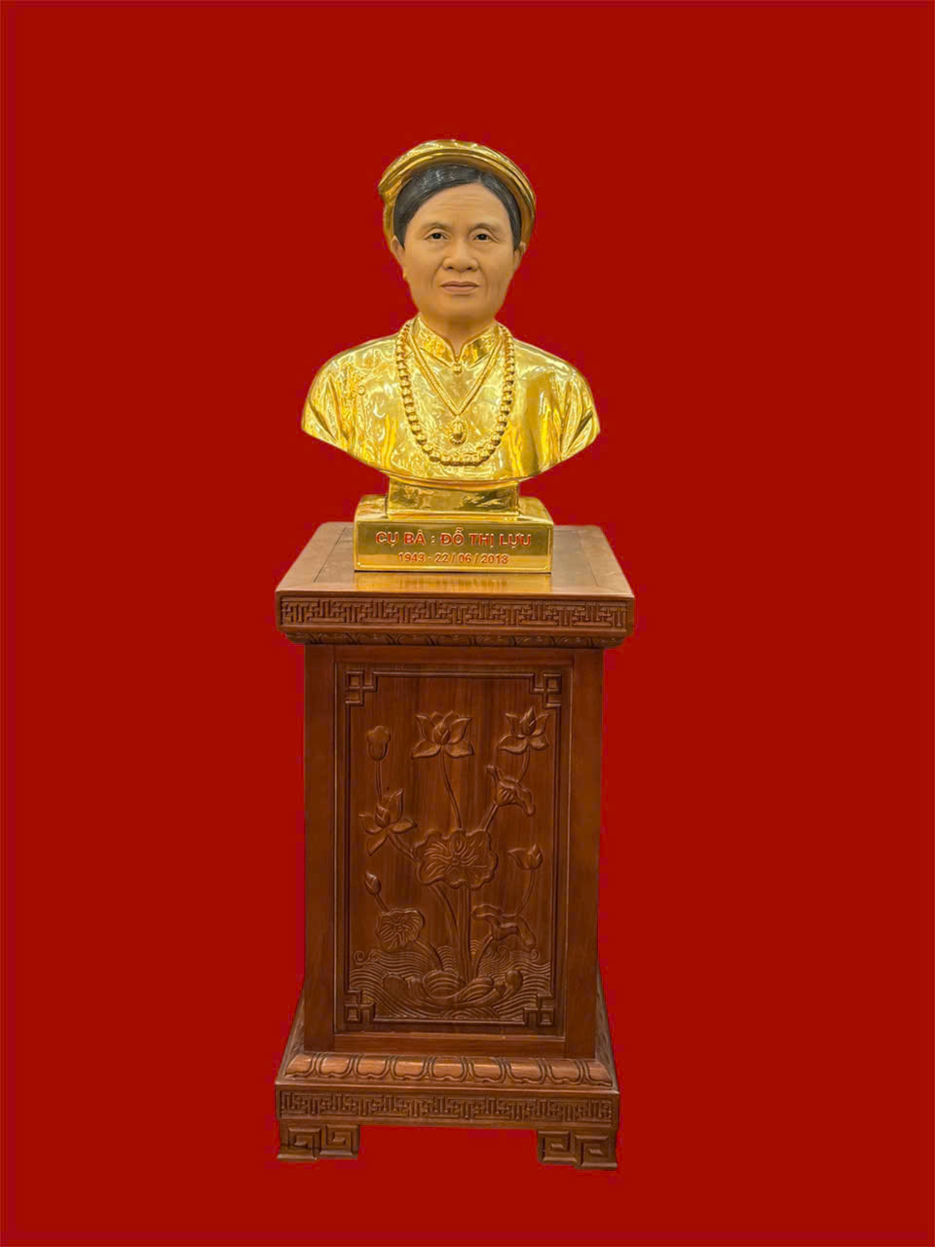 Đồ đồng Thiên Phúc hoàn thiện tượng truyền thần bằng đồng dát vàng vẽ phấn diện 48cm