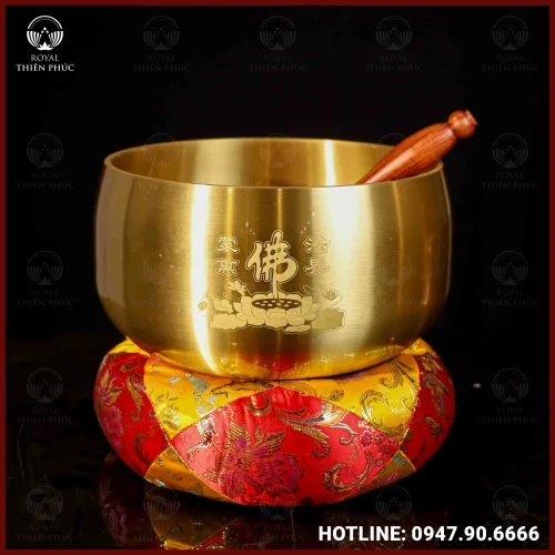 Chuông bát đồng vàng đường kính 30cm cao 17cm nặng 8kg
