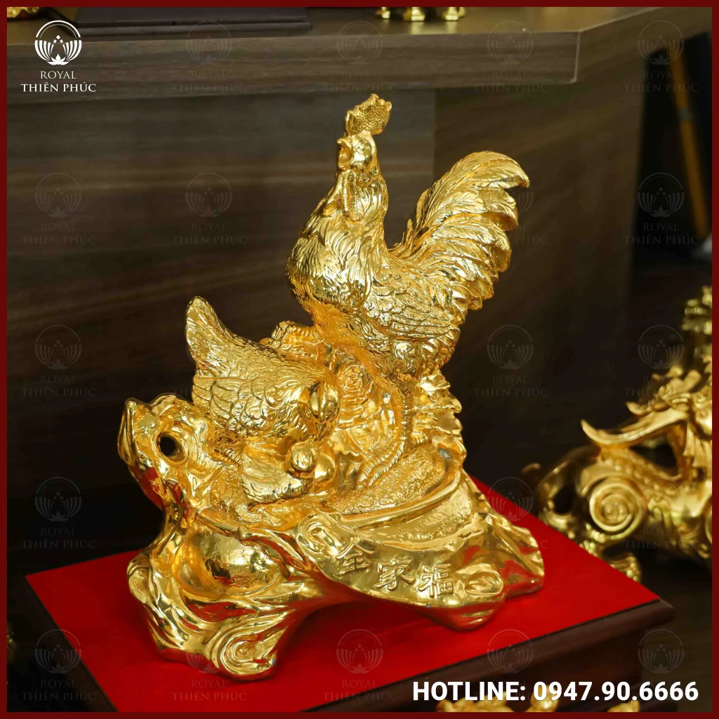 Tượng gia đình gà bằng đồng dát vàng 2 ANH 119 of 159