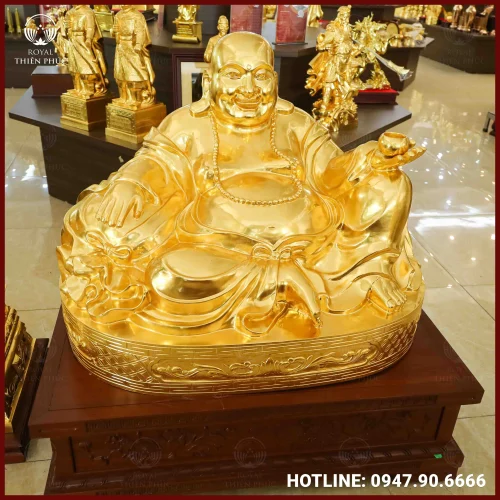 Tượng Phật Di Lặc dựa bị bằng đồng dát vàng