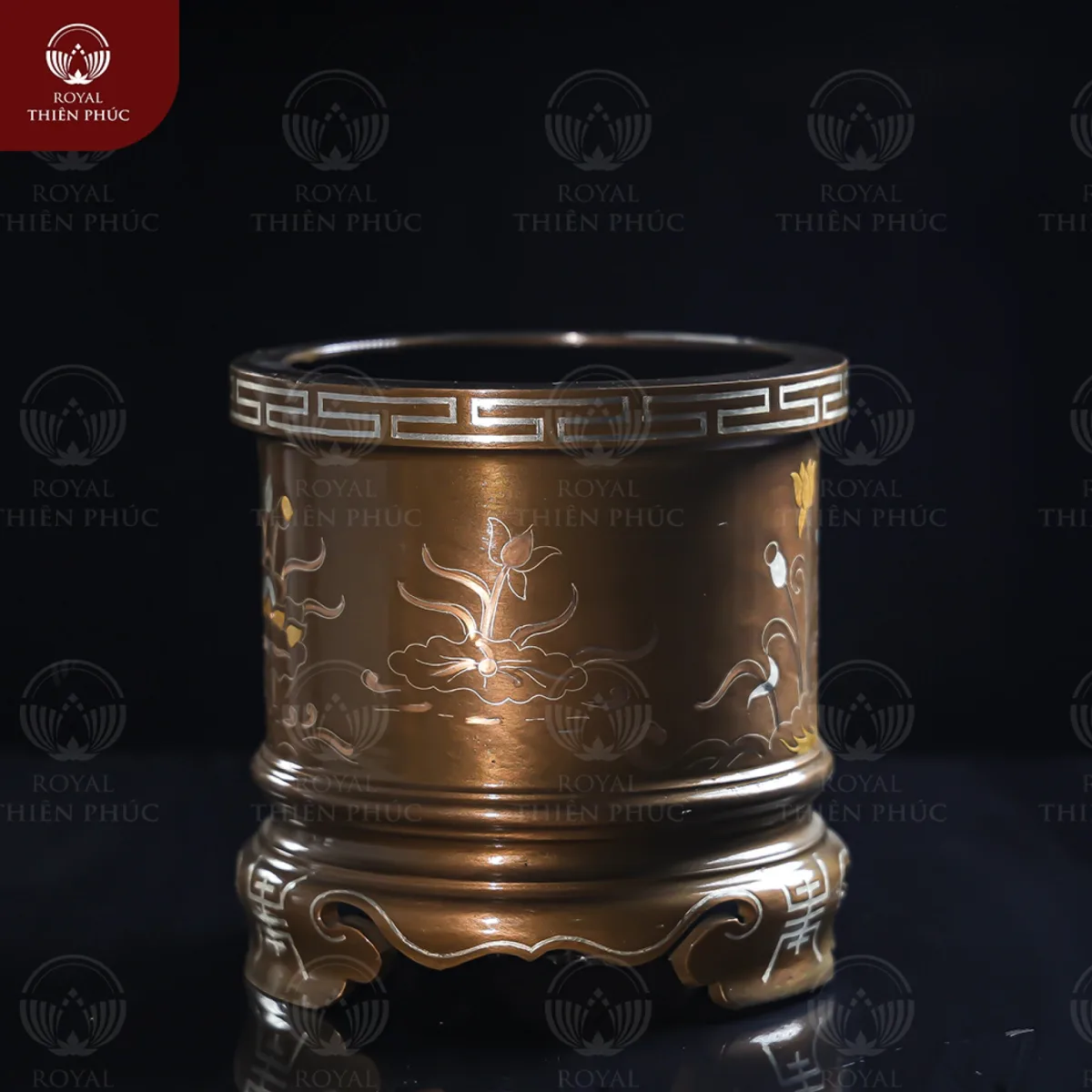 bathuongbangdongchamsenkhamtamkhidatdiemvangphi18cm2 w1200