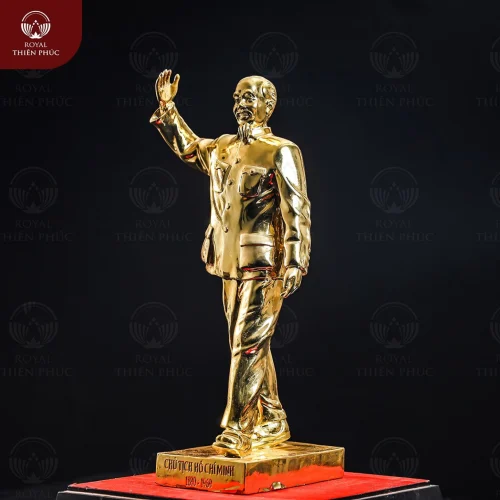 Tượng Bác Hồ bước đi bằng đồng mạ vàng 24k cao 38cm
