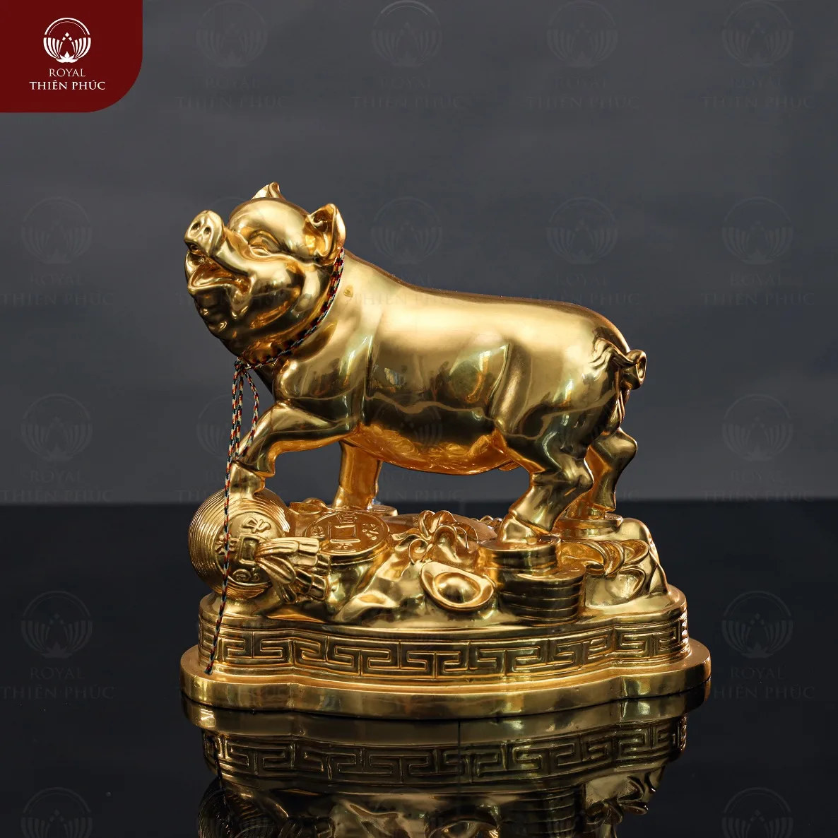 Tượng con heo bằng đồng catut dát vàng kích thước 18x18x8.5cm 4 302 4 w1200