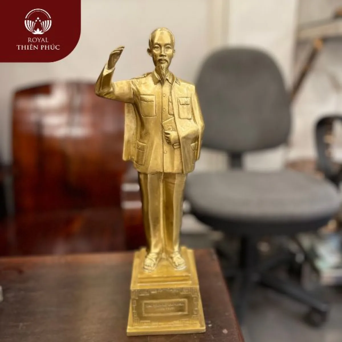 Tại sao Bác Hồ lại lấy họ Hồ? Bác Hồ sử dụng tên Hồ Chí Minh khi nào? 3 Đôi nét về quá trình lịch sử của Hồ Chí Minh