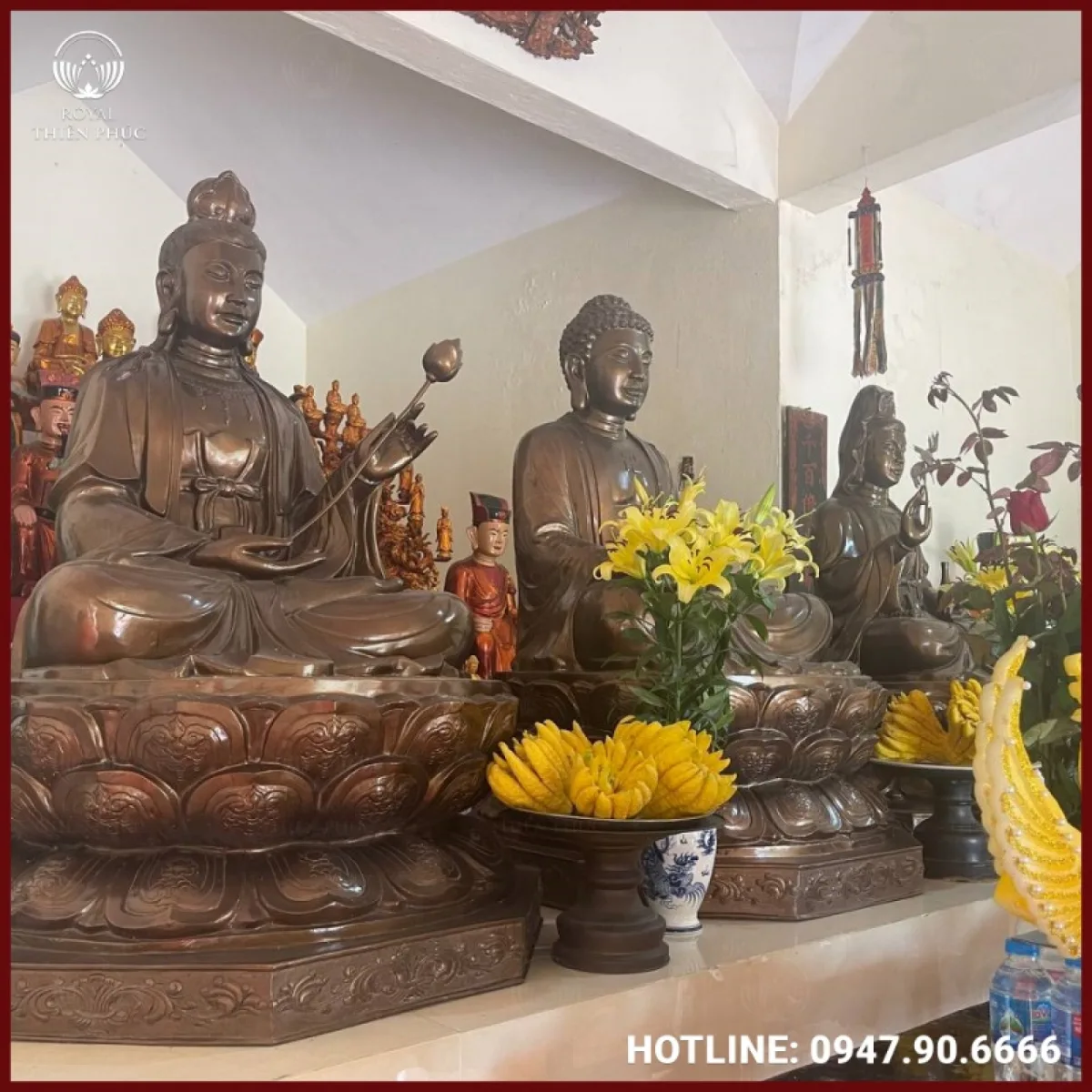 Thầy tin tưởng Dung Quang Hà đúc bộ tượng Tam Thánh Phật cao 1m7 cho chùa mới xây dựng 2 Thầy tin tưởng Dung Quang Hà đúc bộ tượng Tam Thánh Phật cao 1m7 cho chùa mới xây dựng