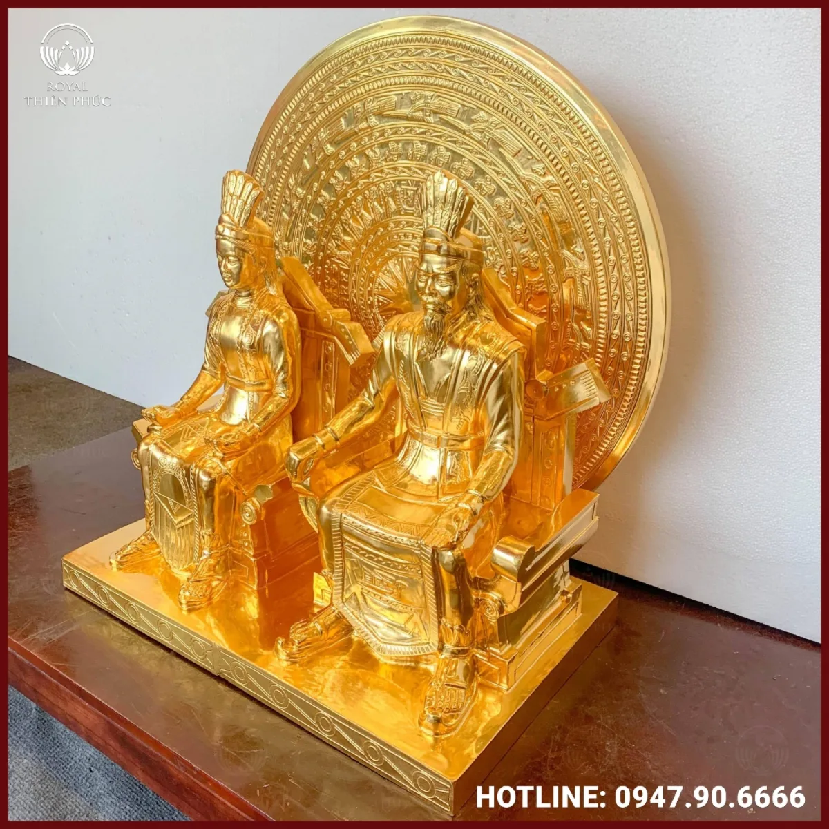 Tượng Âu Cơ và Lạc Long Quân bằng đồng 3 Tượng Âu Cơ và Lạc Long Quân bằng đồng