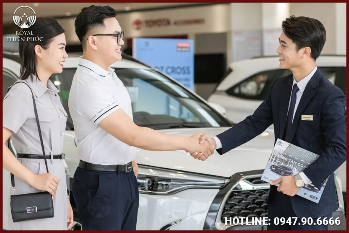 Tháng cô hồn có nên mua xe không? 3 Mua xe tháng 7 âm lịch có điểm lợi gì?
